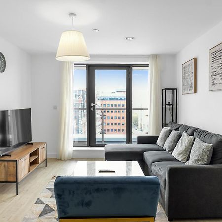 High Rise 2 Bedroom & 2 Bath Apartment With Parking, Balcony & Amazing View Manchester Eksteriør bilde